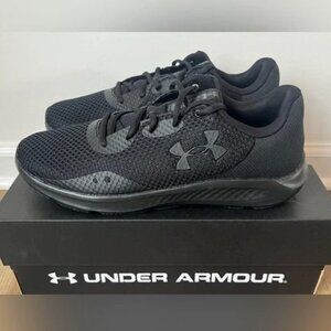 NEW Men’s Under Armour Shoes, Available in size 11